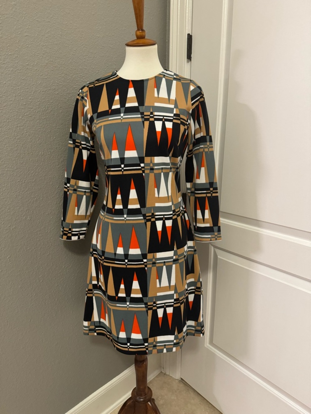 Sears Geometric Long Sleeve A-Line Dress in Black, Tan, Gray & Orange